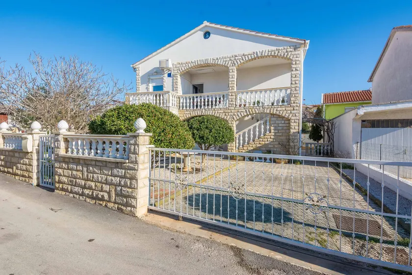 Apartment Kikas - Image 1