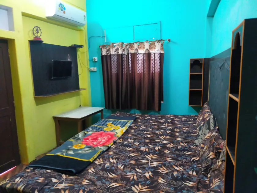 Maa Vaishno Guest House - Image 1