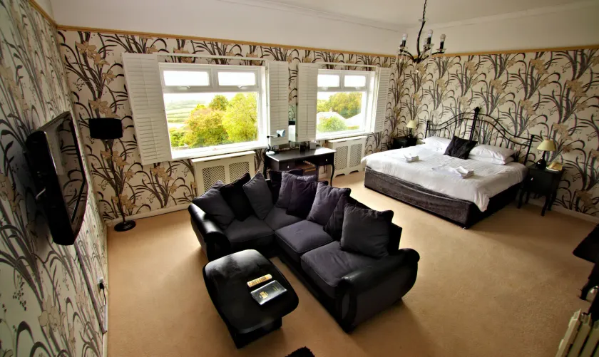 The Moorland Hotel - Image 1