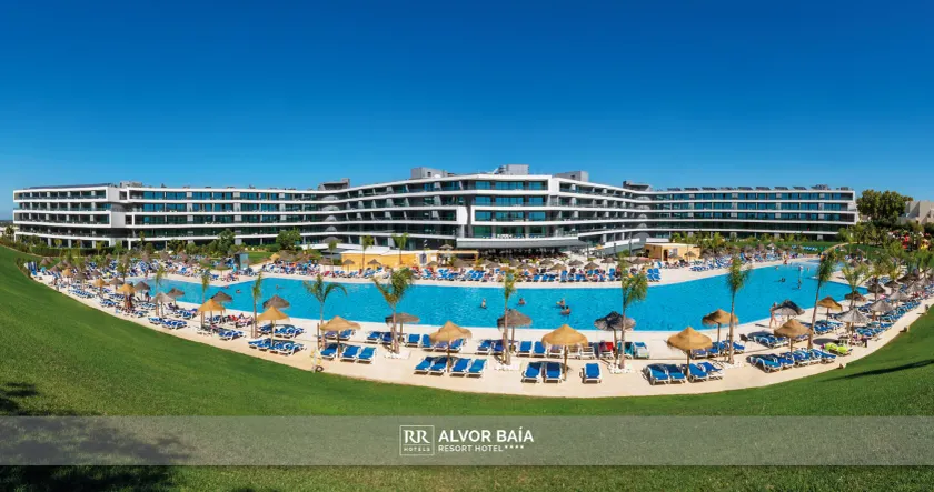 RR Alvor Baía Resort - Image 1