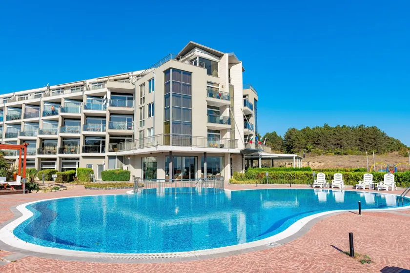 Menada Sozopol Apartments - Image 1