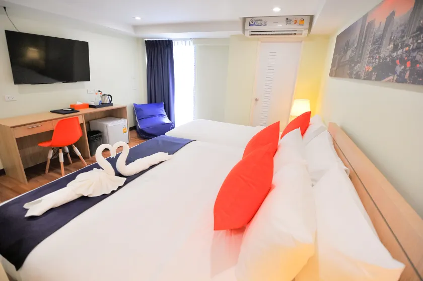 7 Days Premium Hotel at Icon Siam Station - No Parking - Image 1