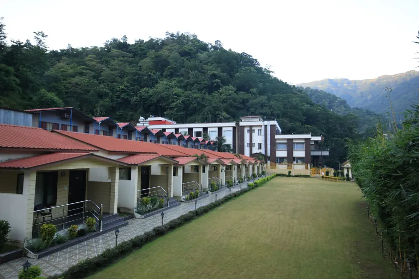 The Grand Shiva Resort and Spa - Image 1