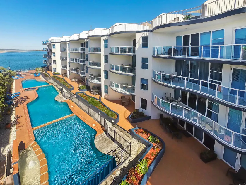 Watermark Resort Caloundra - Image 1