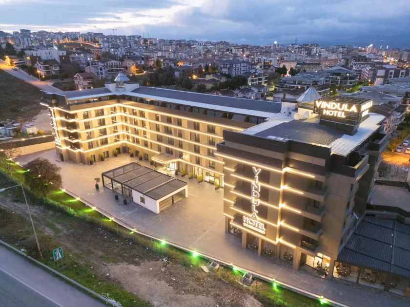 Vindula Hotel & Spa - Image 1