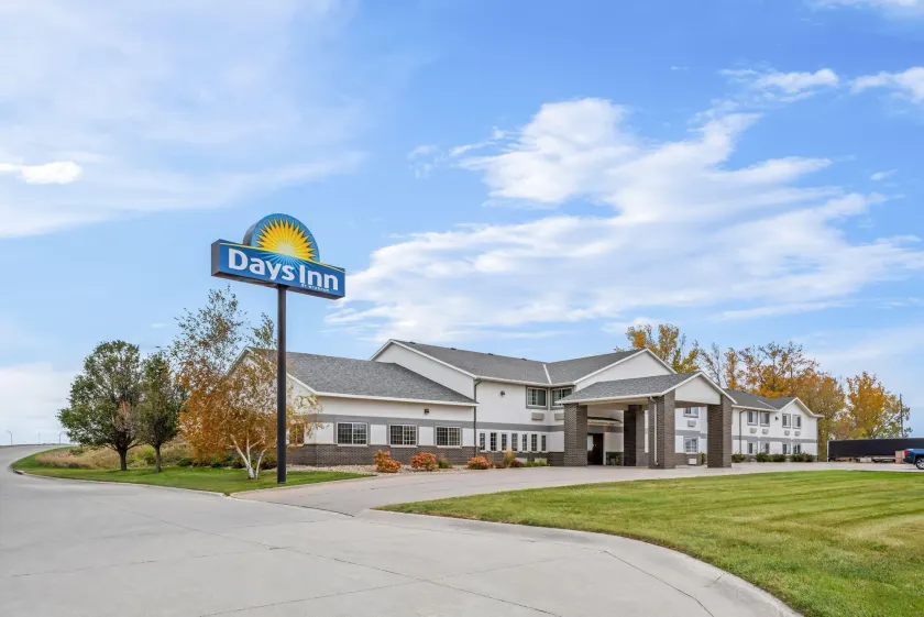 Days Inn by Wyndham Carroll - Image 1