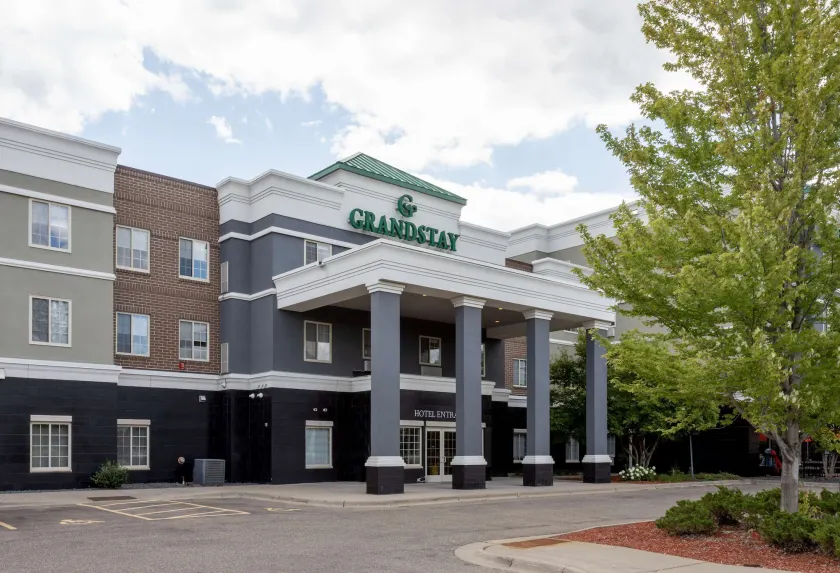 Grandstay Apple Valley - Image 1