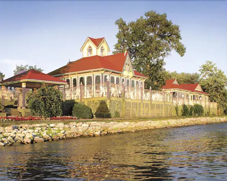 Fern Resort - Image 1