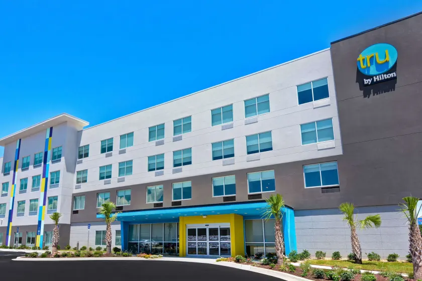 TRU by Hilton Fort Walton Beach, FL - Image 1