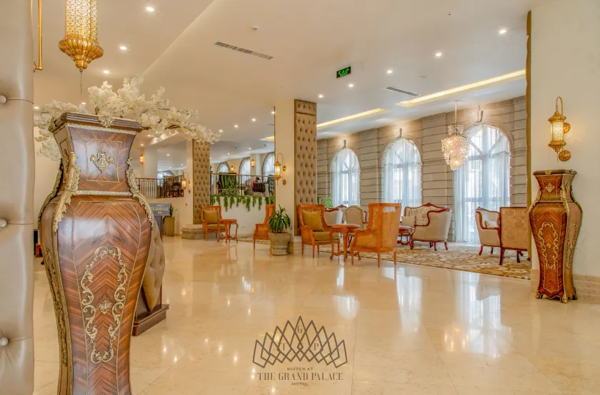 The Grand Palace Hotel - Image 1