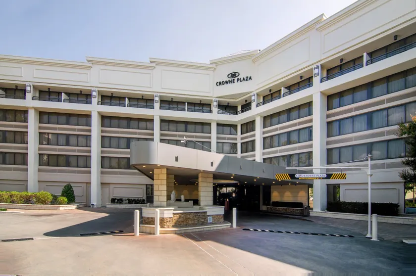 Crowne Plaza Executive Center Baton Rouge by IHG - Image 1