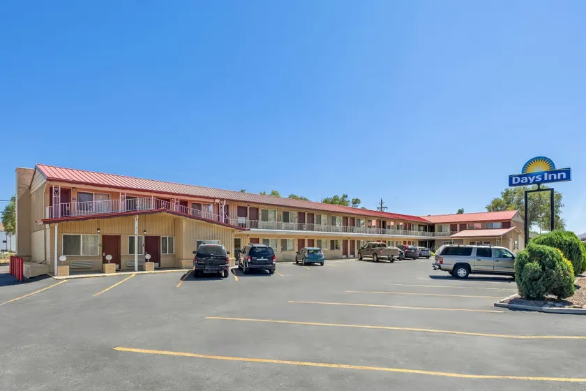 Days Inn by Wyndham Elko - Image 1