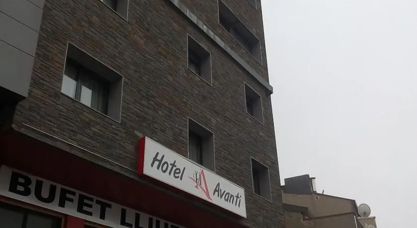 Hotel Avanti - Image 1