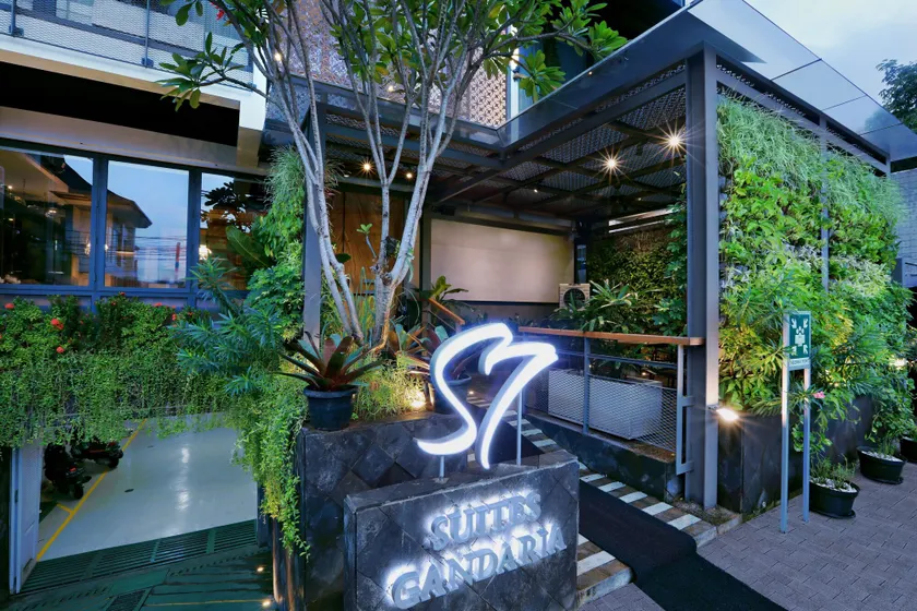 S7 SUITES GANDARIA - Image 1