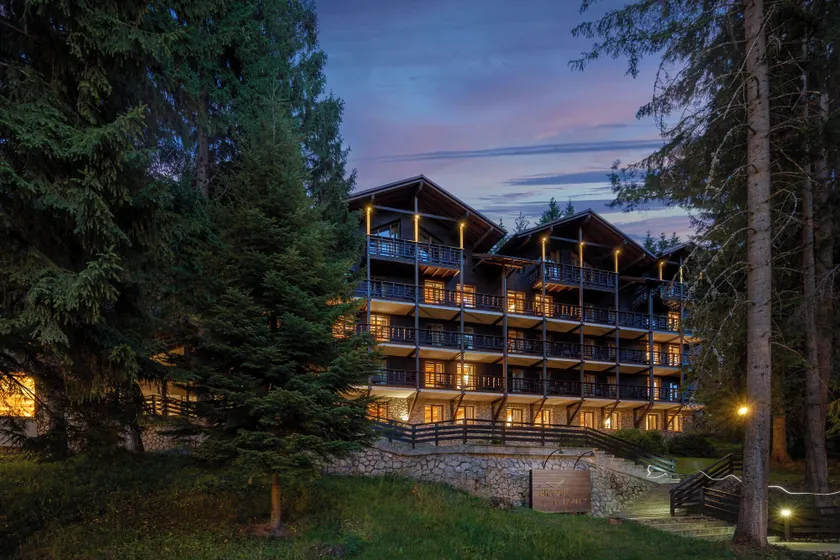 Ana Hotels Bradul Poiana Brasov - Image 1