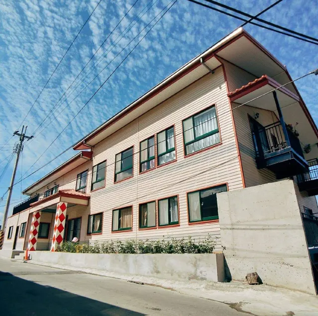 崗好山莊 - Image 1