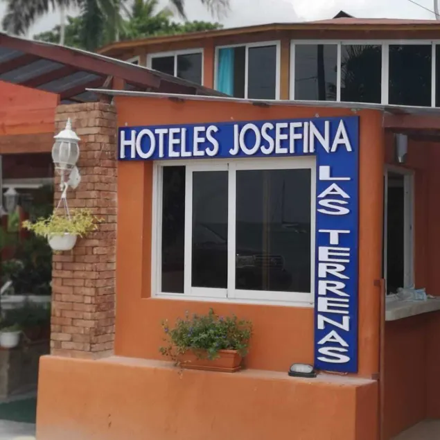 Hotel Josefina Las Terrenas - Image 1