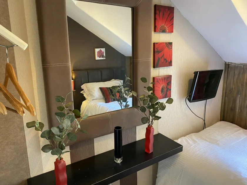 Delovely Hotel - Chambre