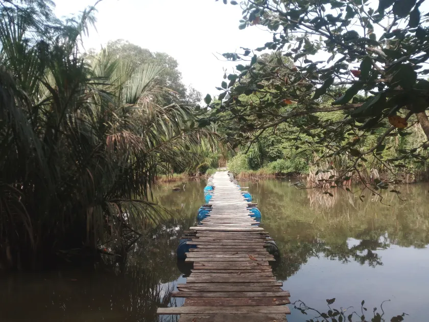 Lagoon Beach Resort - Image 1