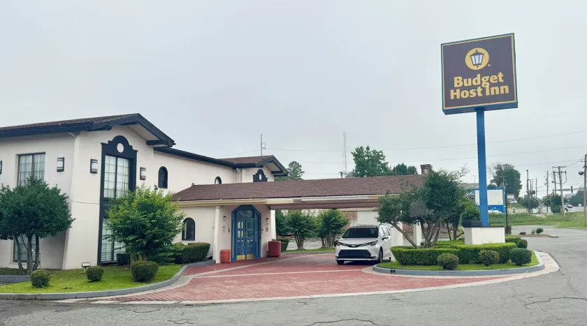Budget Host Inn- Medical Center - Image 1