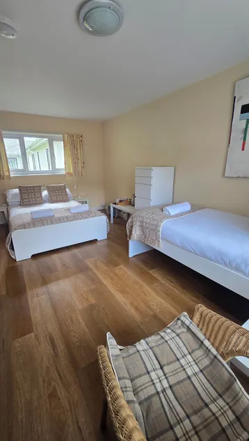 Snowdonia Mountain Lodge - Image 1