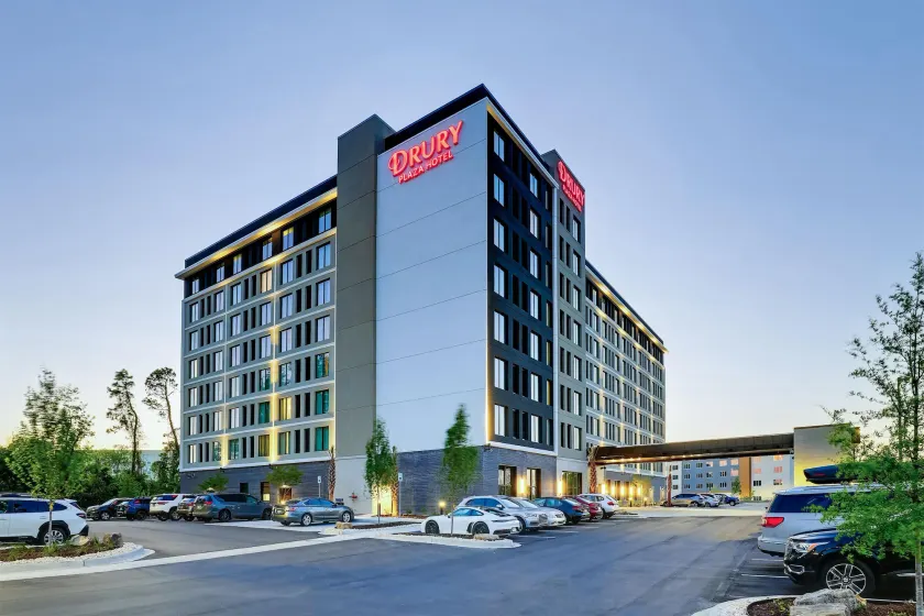 Drury Plaza Hotel North Charleston - Image 1
