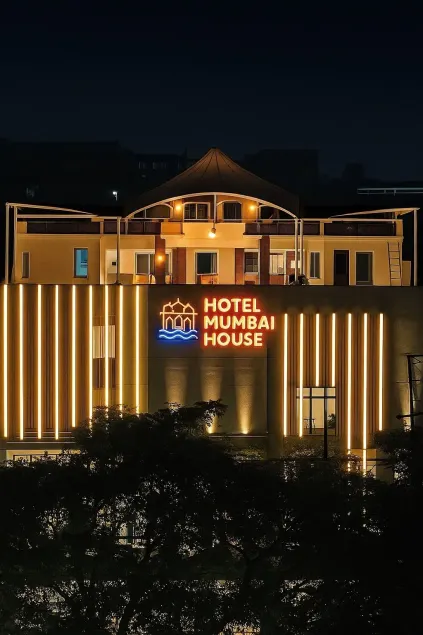 Hotel Mumbai House Vijay Nagar Nr Brilliant Convention Center - Image 1