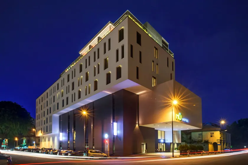 MU Hotel - Image 1