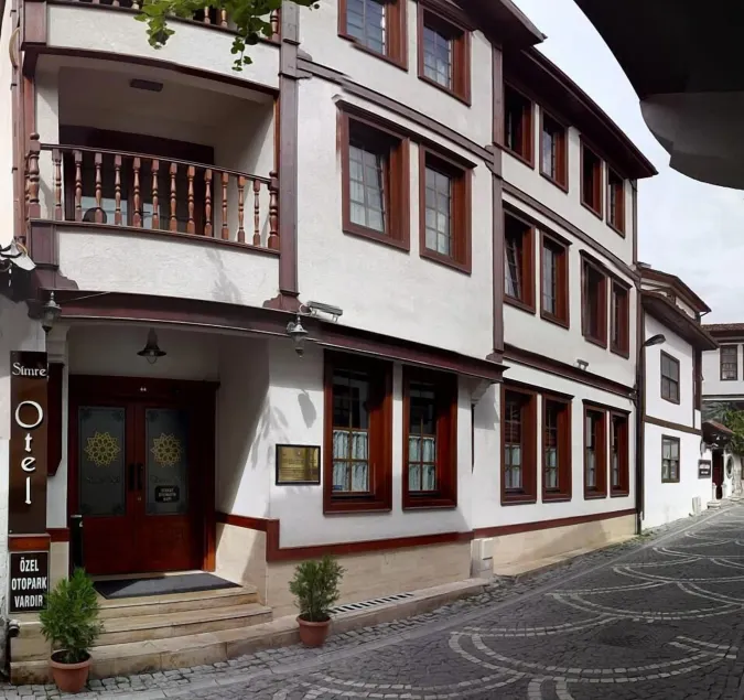 Simre Hotel - Image 1
