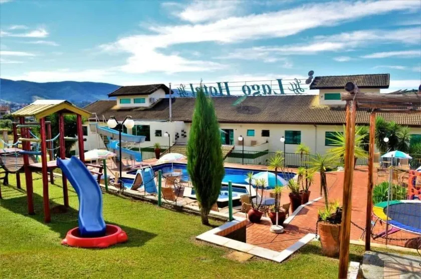 Hotel Arlen 4 - Image 1