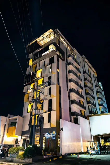 Yello! Hotel - Image 1