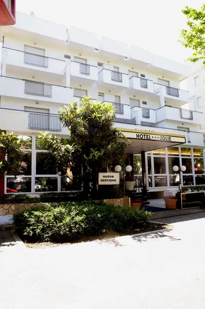 Hotel Jolie - Image 1