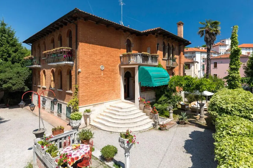 Villa Albertina - Image 1