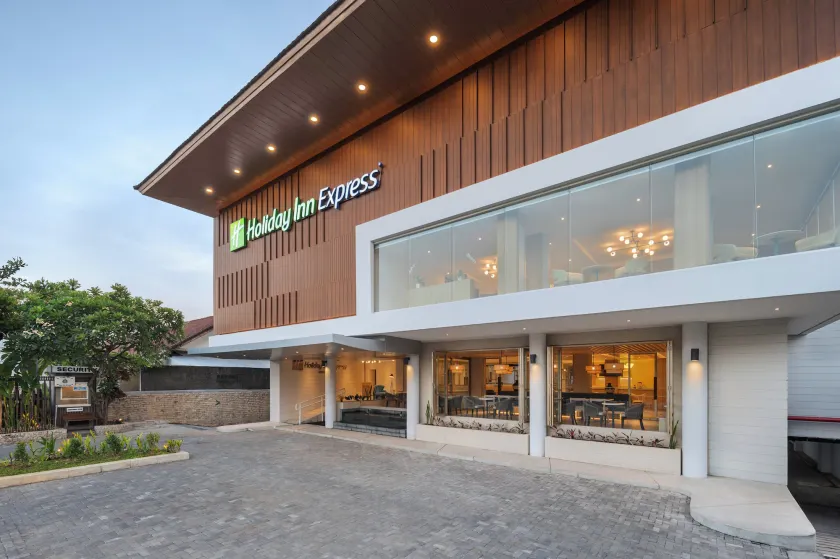 Holiday Inn Express Bali Sunset Road by IHG - Image 1