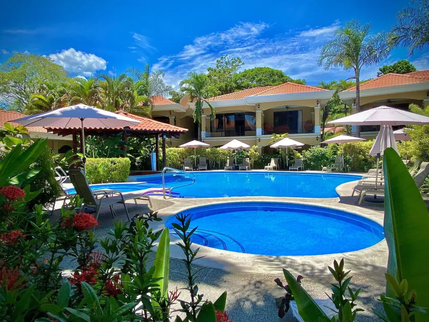 Monte Carlo Luxury Condominiums - Image 1