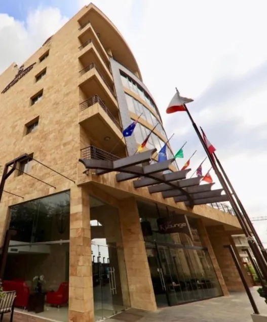 Jounieh Suites Boutique Hotel - Image 1