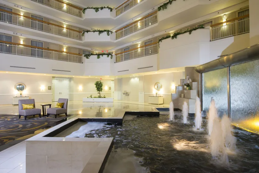Embassy Suites by Hilton Newark Wilmington South - Hall