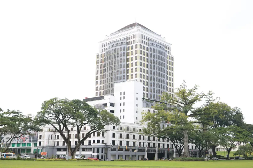 Merdeka Palace Hotel & Suites - Image 1