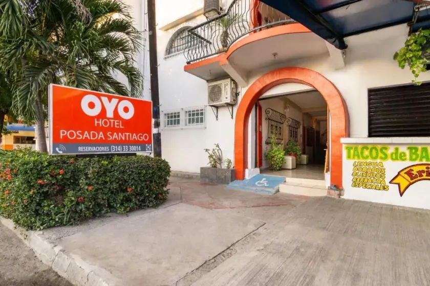 Hotel Posada Santiago Manzanillo - Image 1