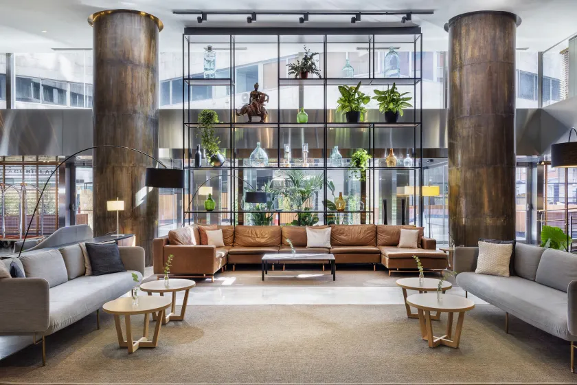 Meliá Madrid Princesa - Image 1
