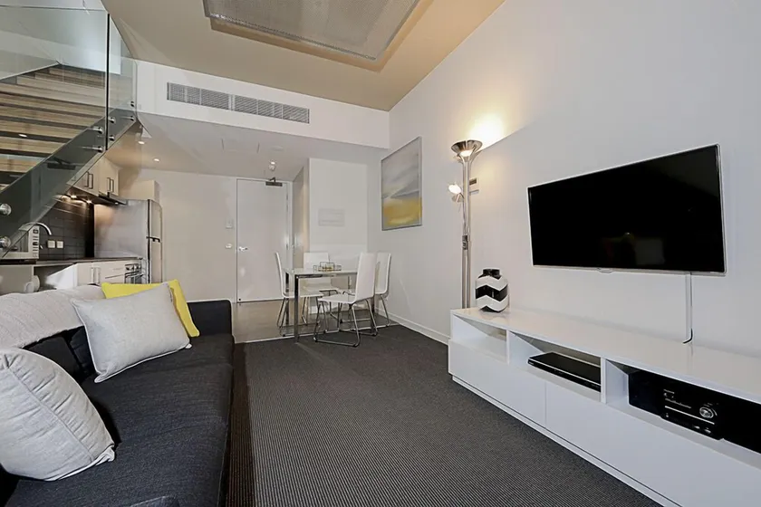 Accommodate Canberra - Mode - Image 1