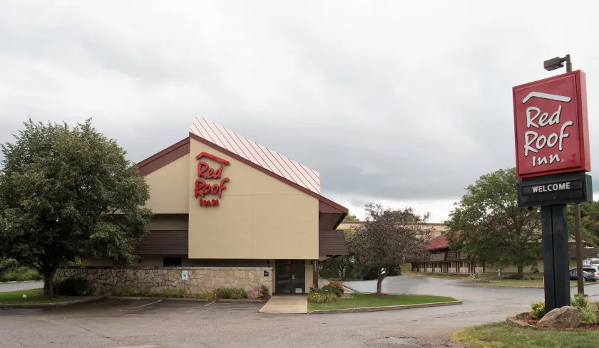 Red Roof Inn Kalamazoo West - Western Michigan U - Image 1