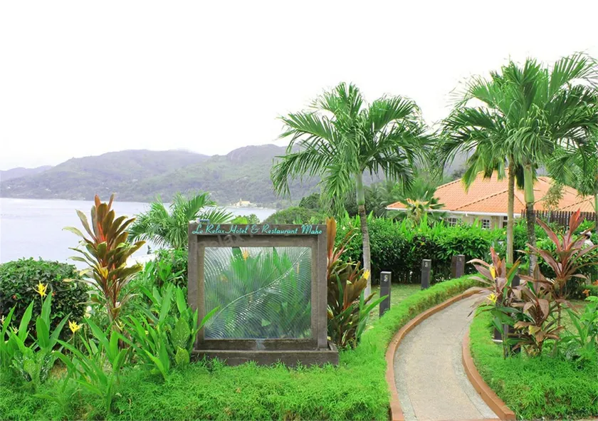 Le Relax Hotel and Restaurant - Image 1