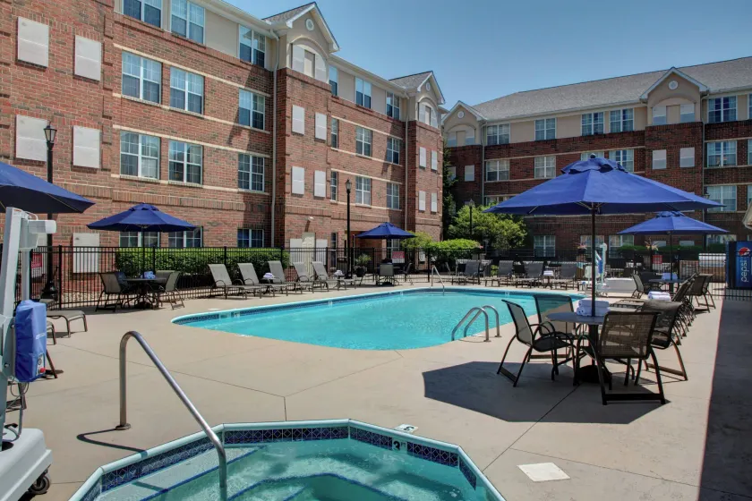 Residence Inn by Marriott Cleveland Beachwood - Image 1