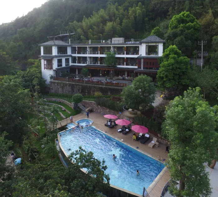 Li River Resort - Image 1
