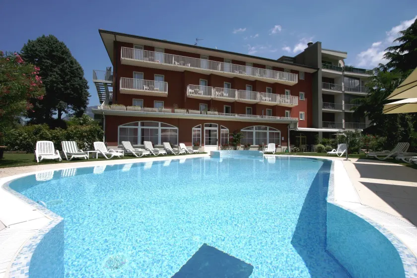 Hotel Villa Rosa - Image 1