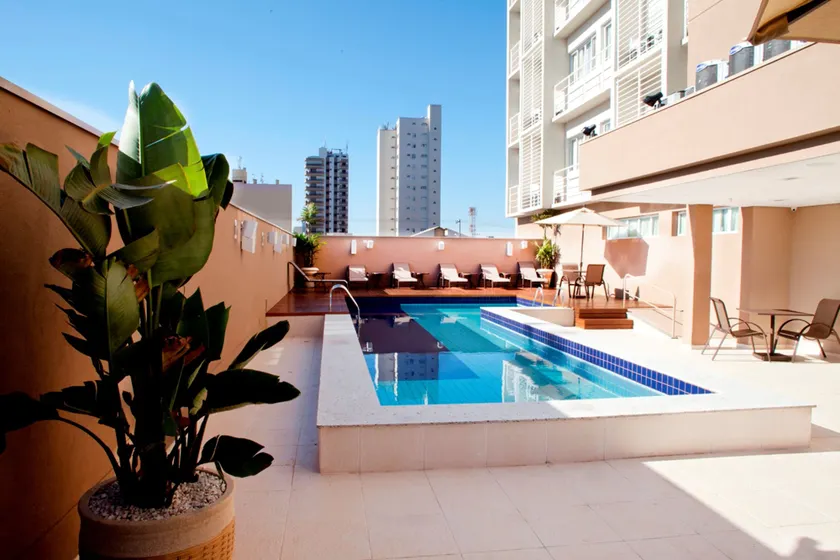 Comfort Hotel Sertãozinho - Image 1