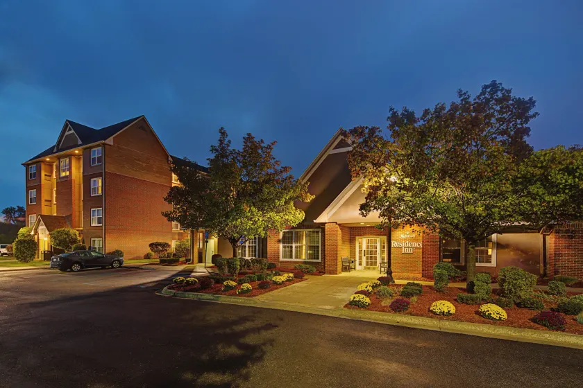Residence Inn by Marriott Detroit Livonia - Image 1