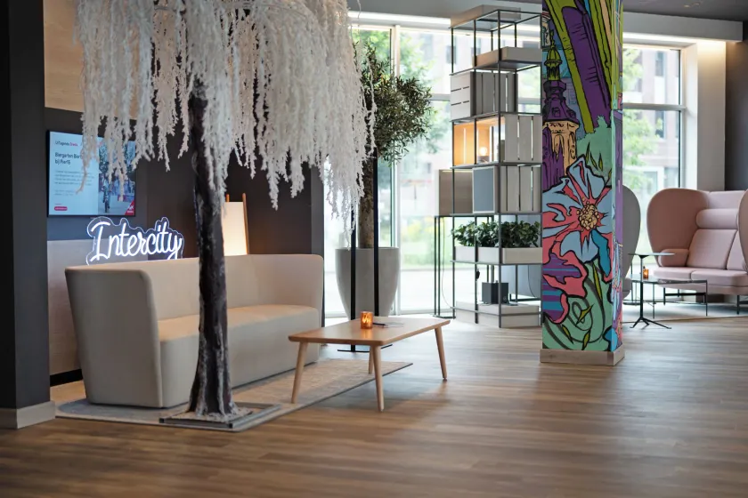 IntercityHotel Breda - Image 1