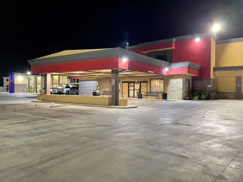 SureStay Plus Hotel by Best Western Odessa - Image 1